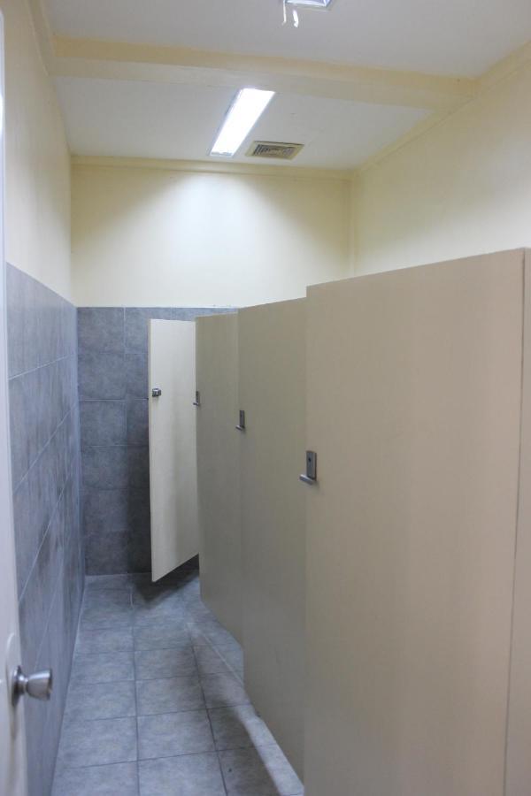 Mang Ben Dormitory Cidade Quezon Exterior foto